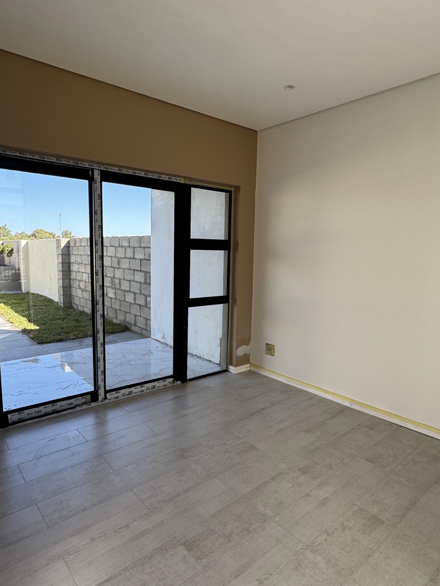 4 Bedroom Property for Sale in Sandown Western Cape